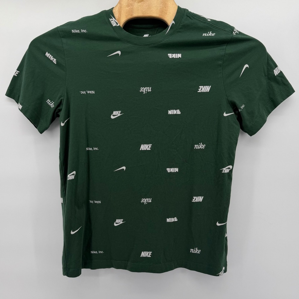 Nike Graphic T-Shirt Mens Large Green All Over Print Swoosh Logo Short Sleeve